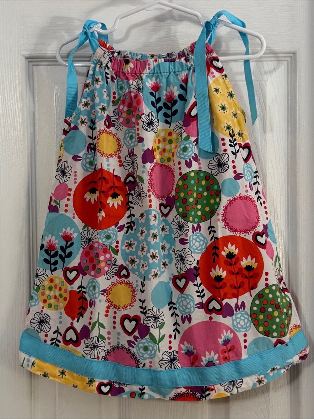 Hanna Andersson Multicolor Floral Circle Tie-Shoulder Dress with Light Blue Ties